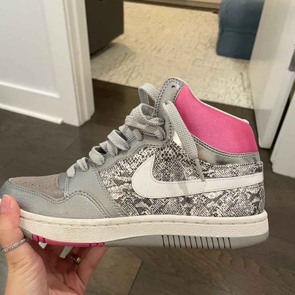 Nike high top court force custom